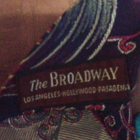 The Broadway shirt dress - Picture 6 of 6